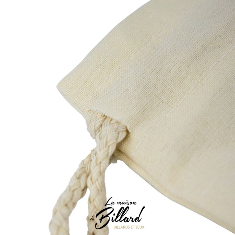 Cordelette tressée et couture d’un sac en toile naturel pour jeux La Maison du Billard