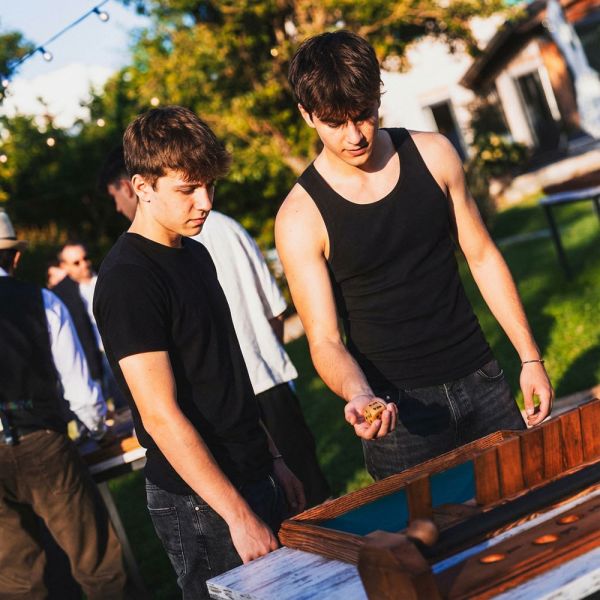 Fermez la boite géant-1