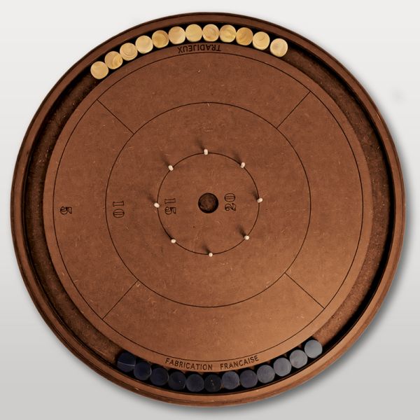 plateau de crokinole avec pions