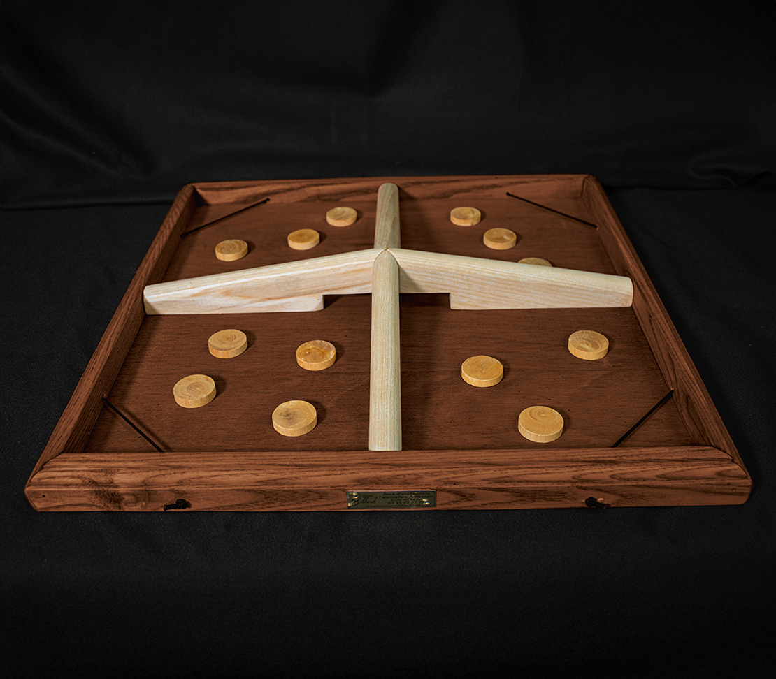 Planche à rebond en bois avec palets – vue frontale