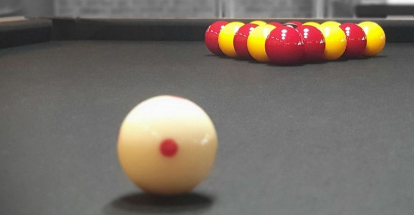 Comment choisir ses boules de billard ?